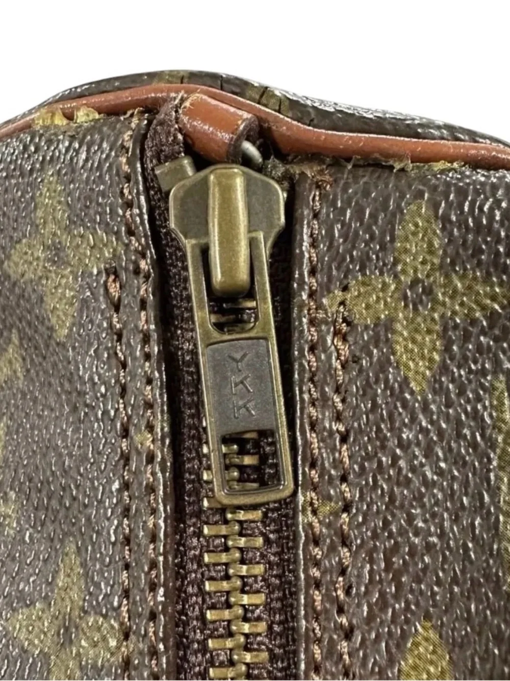 Louis Vuitton Monogram Leather 1982 Vintage Papillon 30 w.Dust Bag